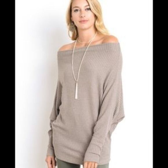 🛍LAST 2 Off Shoulder Batwing Dolman Sleeve Top 3016 - Picture 3 of 5